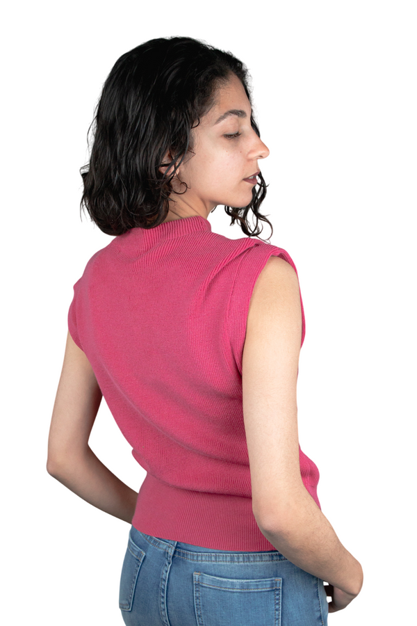 Top de canalé tipo chaleco