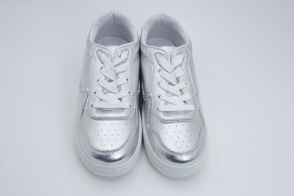 Deportivas efecto metalizado