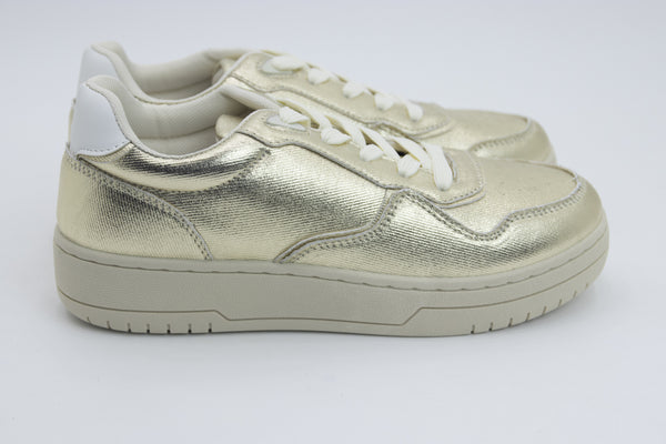 Deportivas efecto metalizado