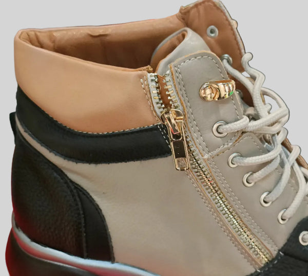 Botines bicolor con cordoneras