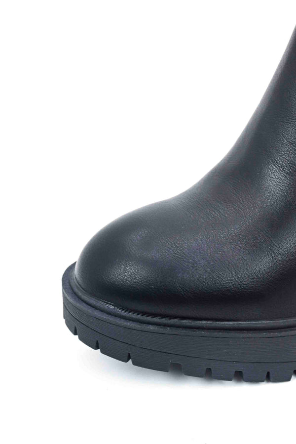 Botín de tacón ancho