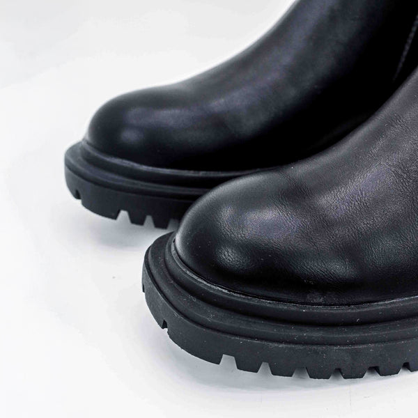 Botas de Media Caña con Suela Track