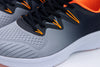 Deportivas gris-naranja