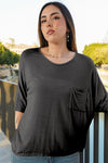 Camiseta lisa con bolsillo
