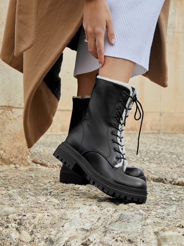 Botas de Media Caña DB 5143 Negro