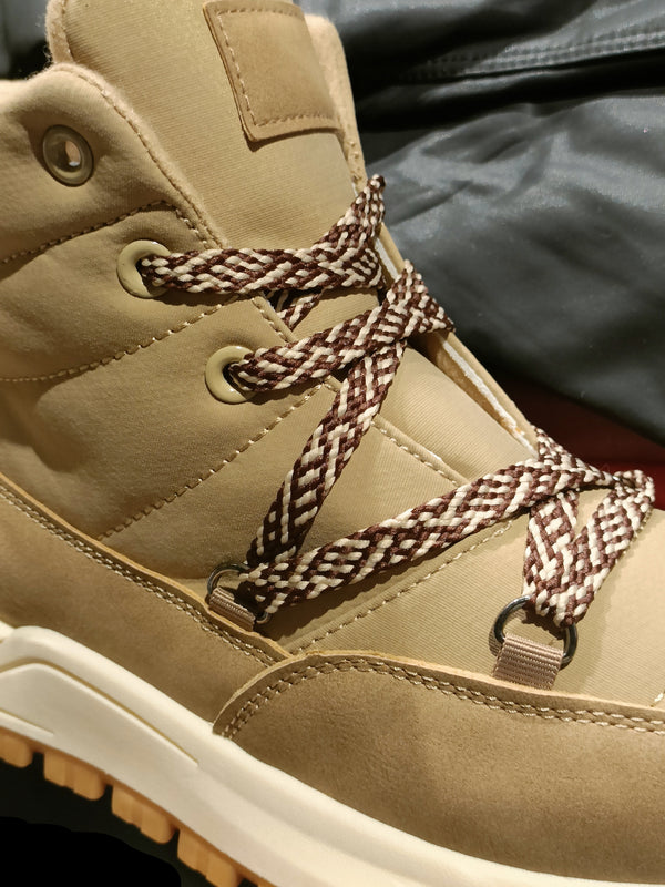 Botines con cordoneras khaki