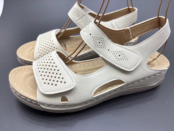 Sandalias 8611 Beig
