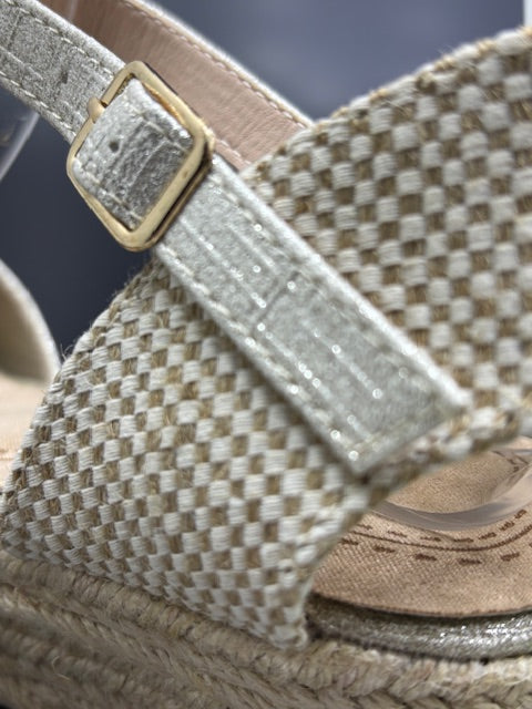 Sandalias 136 Taupe