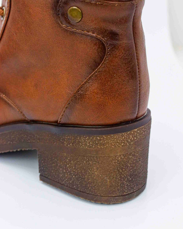 Botines tipo militar